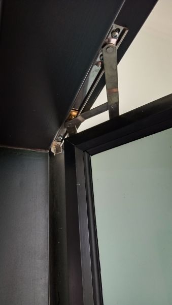 Pivot Window Replacement in Bradenton