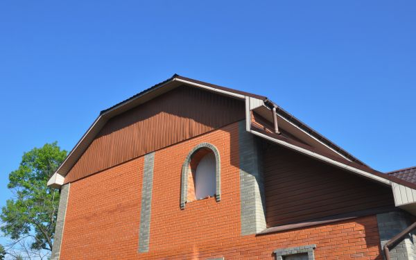 Brick Window Installation in Bradenton